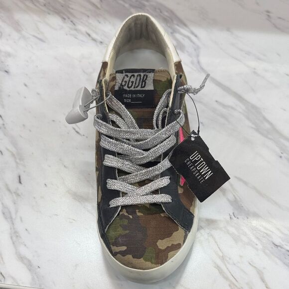 Golden Goose Camo Sneakers with Pink Star - Picture 6 of 9